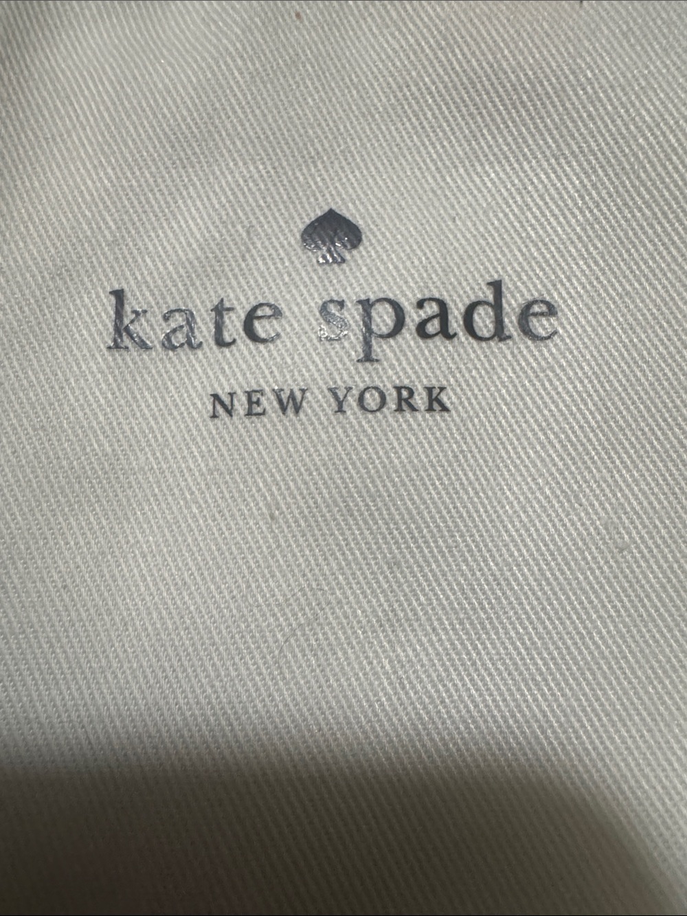 kate spade New York Heart Bangle w/dust bag - Picture 4 of 4